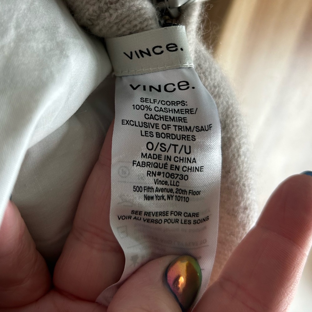 NWT Vince 100% Cashmere Down Accent Pillow - Picture 8 of 9